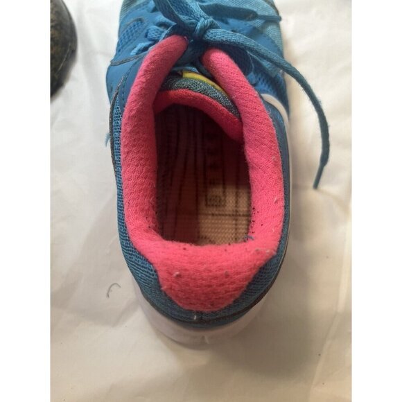 Nike size 8.5 - Picture 10 of 15